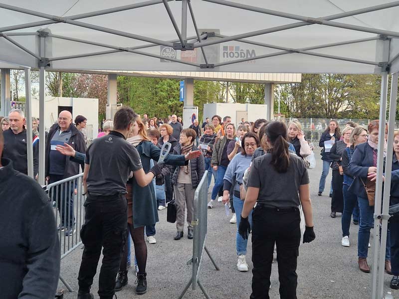 Protect Events sécurise vos événements en Bretagne (Morbihan, Finistère). Séminaires, festivals, matchs : dispositif sur mesure et agents qualifiés.